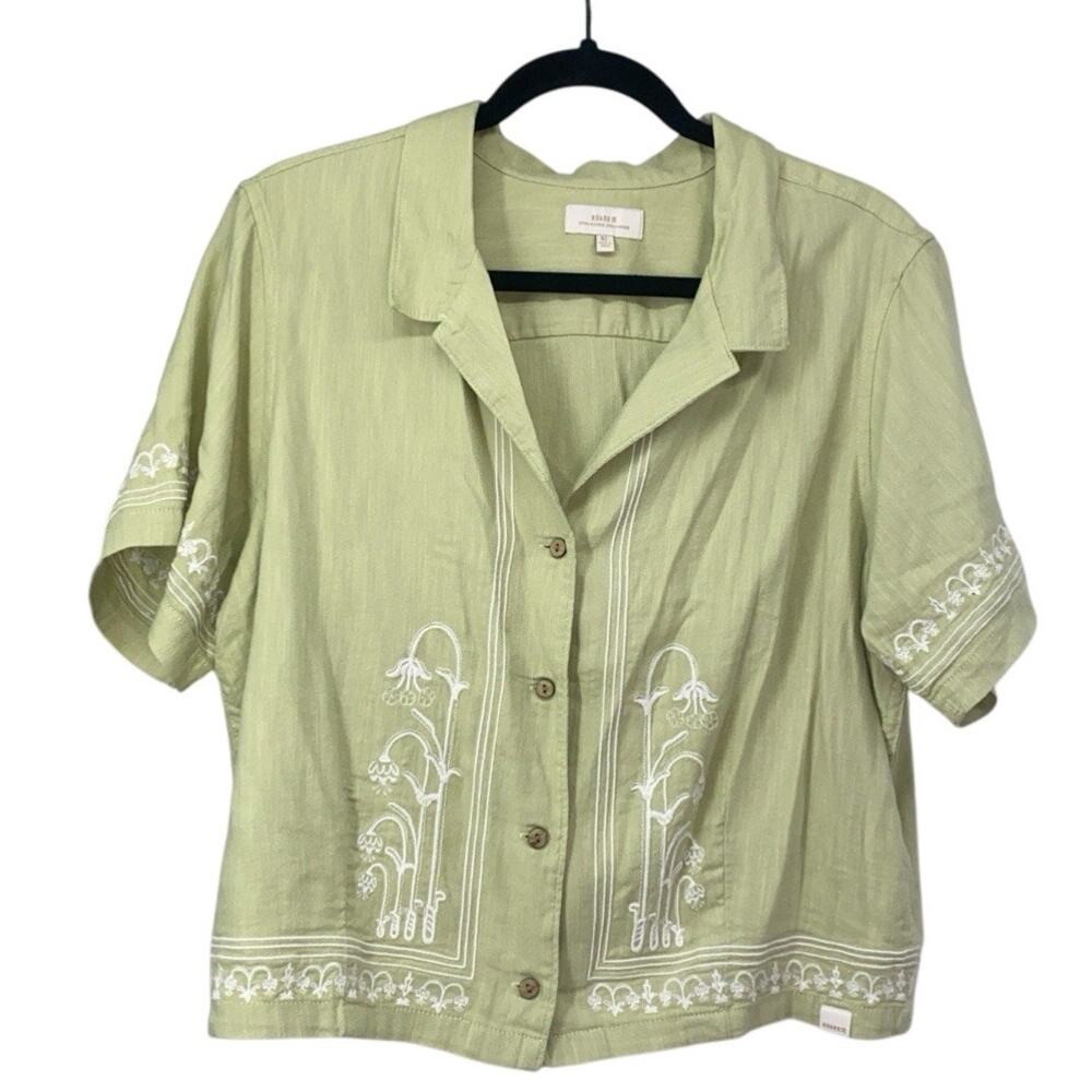 Roark Light Green Camp Shirt Embroidered Button-Front Blouse